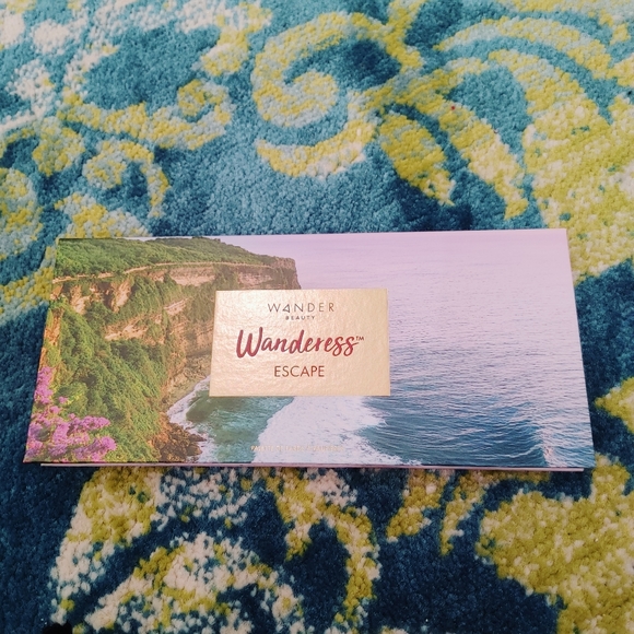 Wander Beauty Wanderess Escape 10 Eyeshadow Shades Soft Matte Nudes Foil Shimmer - Picture 5 of 6